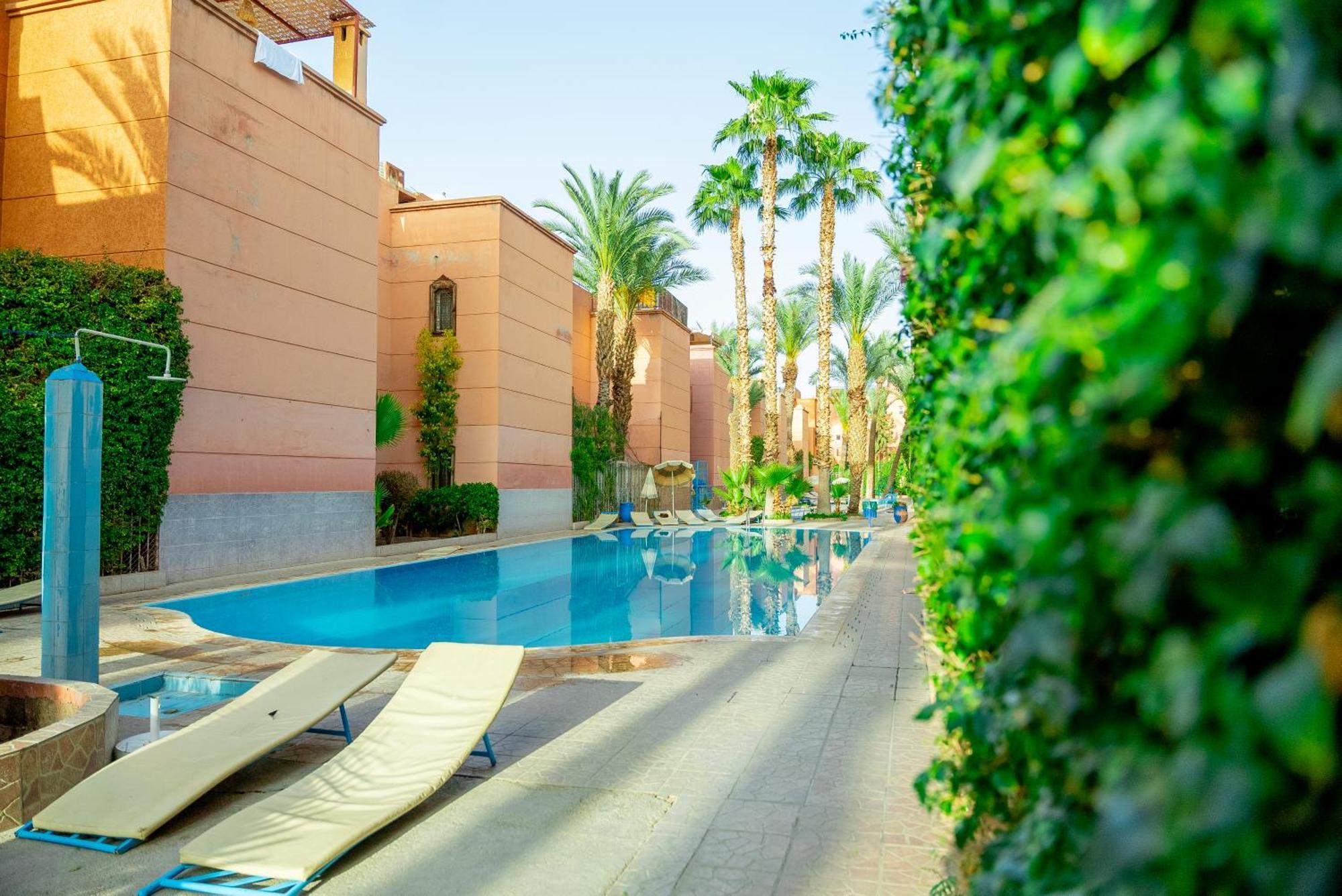 Riad The Moroccans Pool And Terrace Marrakesh Exterior photo